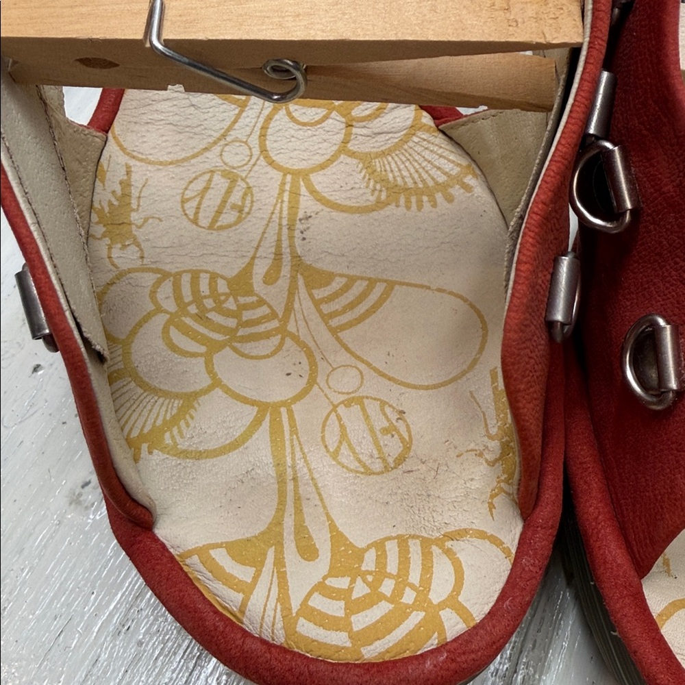 FLY London Ylfa Scarlet Red Leather Lace-Up Wedge Sandals Sz 39 - Picture 12 of 16
